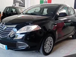 Nero Usata 2015 Lancia Ypsilon Due volumi | 7900 € (Buon prezzo)