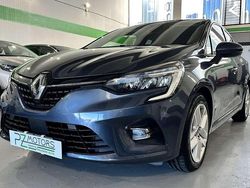 Grigio Usata 2022 Renault Clio V Business Tre volumi | 9890 € (Ottimo prezzo)