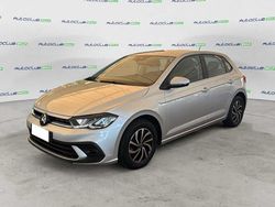 Grigio Usata 2023 VW Polo Life Due volumi | 18.400 € (Buon prezzo)