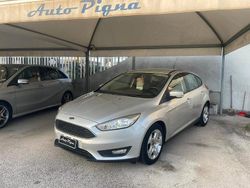 Argento Usata 2015 Ford Focus Business Edition Tre volumi | 6999 € (Buon prezzo)
