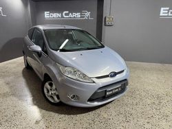 Viola Usata 2011 Ford Fiesta Titanium Due volumi | 3499 € (Buon prezzo)