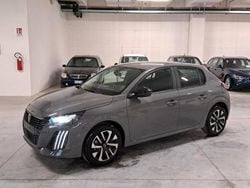 Grigio Usata 2024 Peugeot 208 Active Due volumi | 17.990 € (Cara)