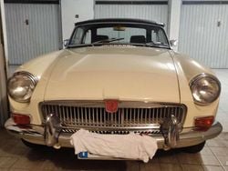 Bianco Usata 1968 MG B Cabrio | 23.000 €