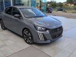 Giallo Nuova 2025 Peugeot 208 Allure Due volumi | 16.300 € (Buon prezzo)