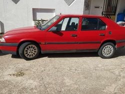 Usata 1994 Alfa Romeo 33 Tre volumi | 2990 €