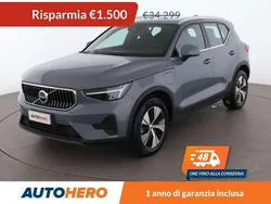 Grigio Usata 2022 Volvo XC40 Core SUV | 32.799 € (Molto cara)