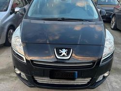 Nero Usata 2013 Peugeot 5008 Access Monovolume | 2200 € (Super prezzo)