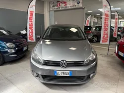 Grigio Usata 2011 VW Golf VI Edition Tre volumi | 5999 € (Buon prezzo)