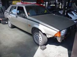 Usata 1988 Alfa Romeo 75 Tre volumi | 10.000 €