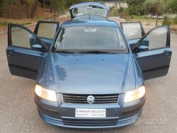 Blu Usata 2001 Fiat Stilo Tre volumi | 1900 € (Buon prezzo)