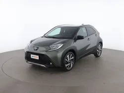 Verde Usata 2024 Toyota Aygo Lounge Due volumi | 16.299 € (Buon prezzo)