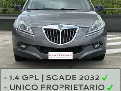 Grigio Usata 2010 Lancia Delta Tre volumi | 4995 € (Buon prezzo)