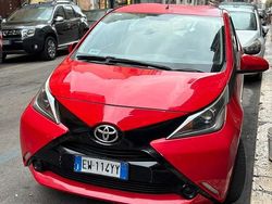 Rosso Usata 2014 Toyota Aygo Due volumi | 5000 € (Buon prezzo)