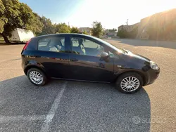 Usata 2015 Fiat Punto Due volumi | 3000 € (Super prezzo)