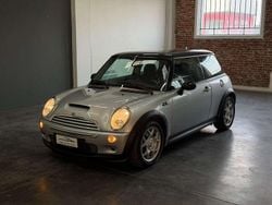 Silver lightning Usata 2006 Mini Cooper S Due volumi | 11.900 € (Cara)