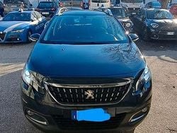 Blu Usata 2019 Peugeot 2008 SUV | 12.500 €