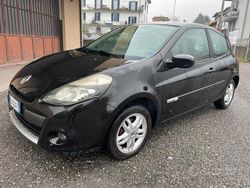 Nero Usata 2009 Renault Clio Coupé | 1800 €