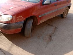 Usata 2001 Citroën Saxo Due volumi | 450 € (Super prezzo)