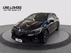 Nero Usata 2024 Renault Clio V Techno Due volumi | 17.990 € (Buon prezzo)