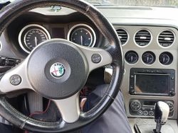 Usata 2008 Alfa Romeo 159 Distinctive Tre volumi | 3000 € (Buon prezzo)