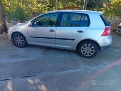 Grigio Usata 2006 VW Golf V Tre volumi | 2100 € (Ottimo prezzo)