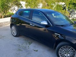 Nero Usata 2011 Alfa Romeo Giulietta Due volumi | 6800 € (Buon prezzo)