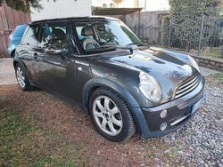 Marrone Usata 2006 Mini Cooper Due volumi | 3500 € (Ottimo prezzo)