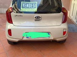 Verde Usata 2012 Kia Picanto Due volumi | 4800 €
