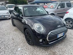 Nero Usata 2016 Mini Cooper D Due volumi | 9800 € (Buon prezzo)