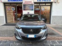 Grigio Usata 2021 Peugeot 2008 Business-Line SUV | 17.400 € (Buon prezzo)