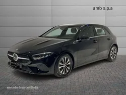 Nero Usata 2024 Mercedes A180 Advanced Tre volumi | 29.500 € (Ottimo prezzo)