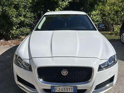 Usata 2017 Jaguar XF R-Sport Tre volumi | 16.800 € (Buon prezzo)
