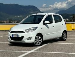 Bianco Usata 2011 Hyundai i10 Due volumi | 3300 € (Buon prezzo)