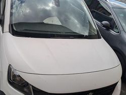 Bianco Usata 2021 Peugeot Partner Monovolume | 15.000 €