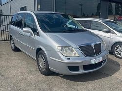 Grigio Usata 2007 Lancia Phedra Platinum Monovolume | 4200 € (Molto cara)