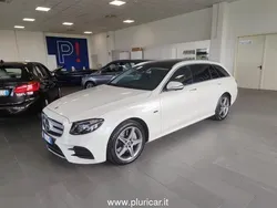 Bianco Usata 2020 Mercedes 300 Premium Plus Station wagon | 31.800 €