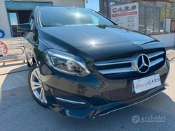 Nero Usata 2017 Mercedes B180 Premium Monovolume | 14.200 € (Buon prezzo)