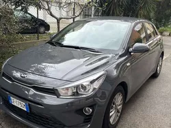 Usata 2021 Kia Rio Comfort Tre volumi | 13.900 € (Buon prezzo)