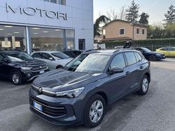 Dolphin grey Usata 2025 VW Tiguan Life SUV | 35.500 € (Buon prezzo)