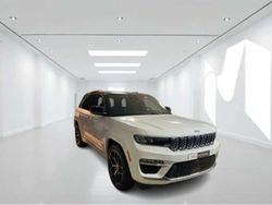 Bright white Usata 2024 Jeep Grand Cherokee Summit SUV | 87.300 € (Molto cara)