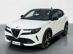 Bianco sempione con tetto nero Usata 2025 Alfa Romeo Junior Edizione Speciale SUV | 28.276 € (Buon prezzo)
