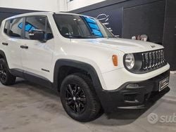 Bianco Usata 2015 Jeep Renegade Sport SUV | 10.900 € (Buon prezzo)