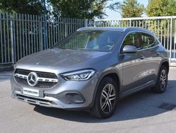Grigio Usata 2020 Mercedes GLA200 SUV | 31.900 € (Buon prezzo)