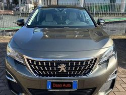 Grigio Usata 2017 Peugeot 3008 Allure SUV | 15.800 € (Buon prezzo)