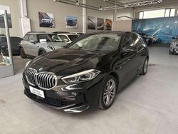 Blacksapphire metallic Usata 2019 BMW 118 M Sport Due volumi | 18.800 € (Buon prezzo)