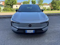 Grigio Usata 2024 Volvo EX30 Core SUV | 25.000 € (Super prezzo)