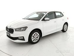 Bianco lunare Usata 2024 Skoda Fabia Selection Due volumi | 15.400 € (Ottimo prezzo)