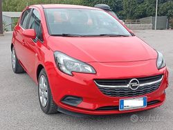 Rosso Usata 2015 Opel Corsa Cosmo Tre volumi | 5900 €