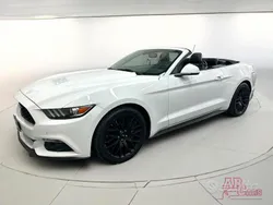 Bianco Usata 2015 Ford Mustang Fastback Cabrio | 29.900 € (Buon prezzo)