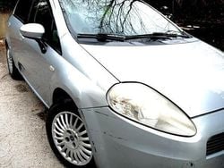 Grigio Usata 2006 Fiat Grande Punto Due volumi | 2100 € (Cara)